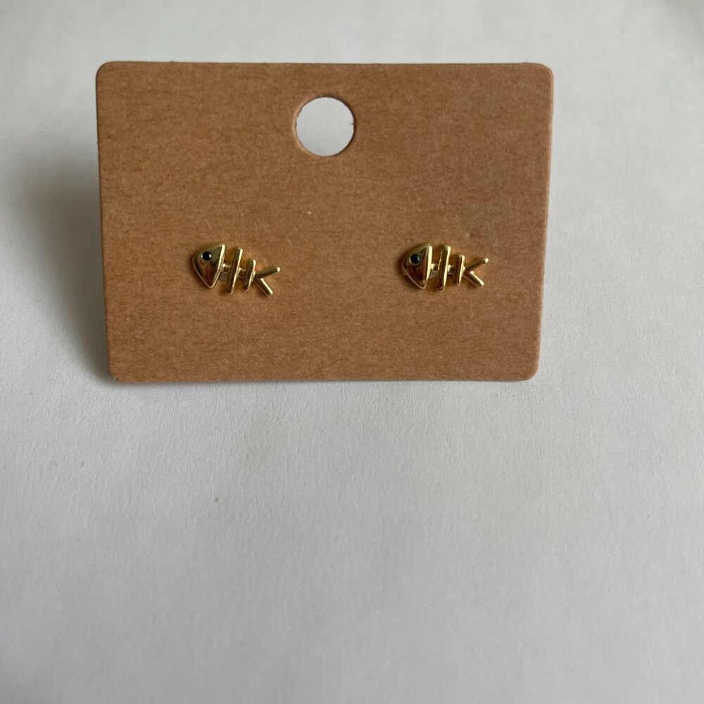 Fishbone Gold Plated Studs Pierced Earrings NWT - Picture 3 of 3
